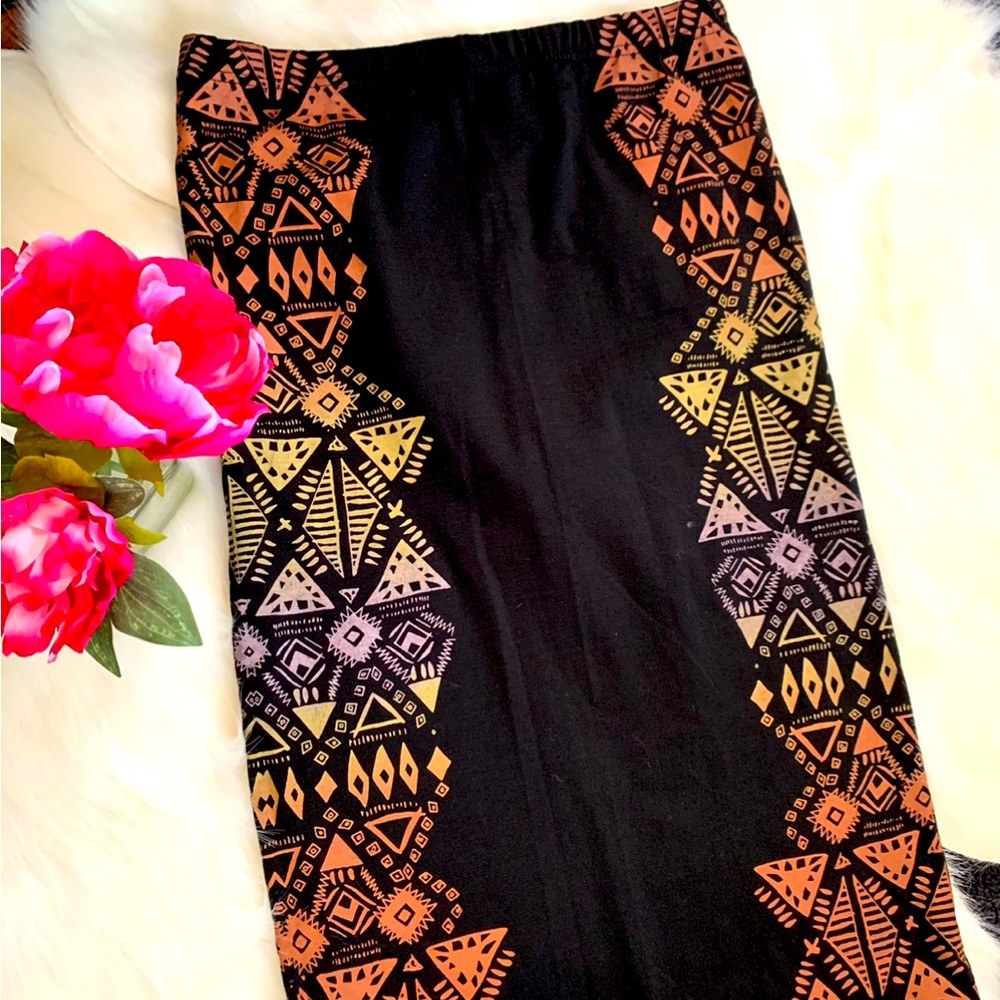 Aztec print black summer pencil skirt NWOT Size M
